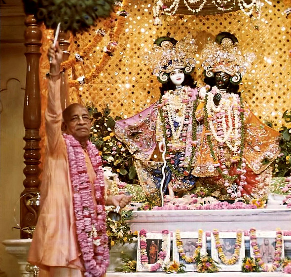 Srila prabhupada doing arati at Krishna Balaram temple Vrindavan, India