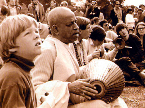 Srila Prabhupada Kirtan